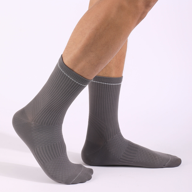 Anti-Pilling Nylon Thickened Cycling Running Socks