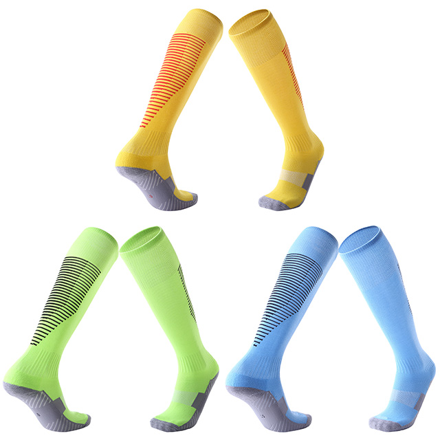 Premium Comfort Football Socks - Ideal for Intense Matches