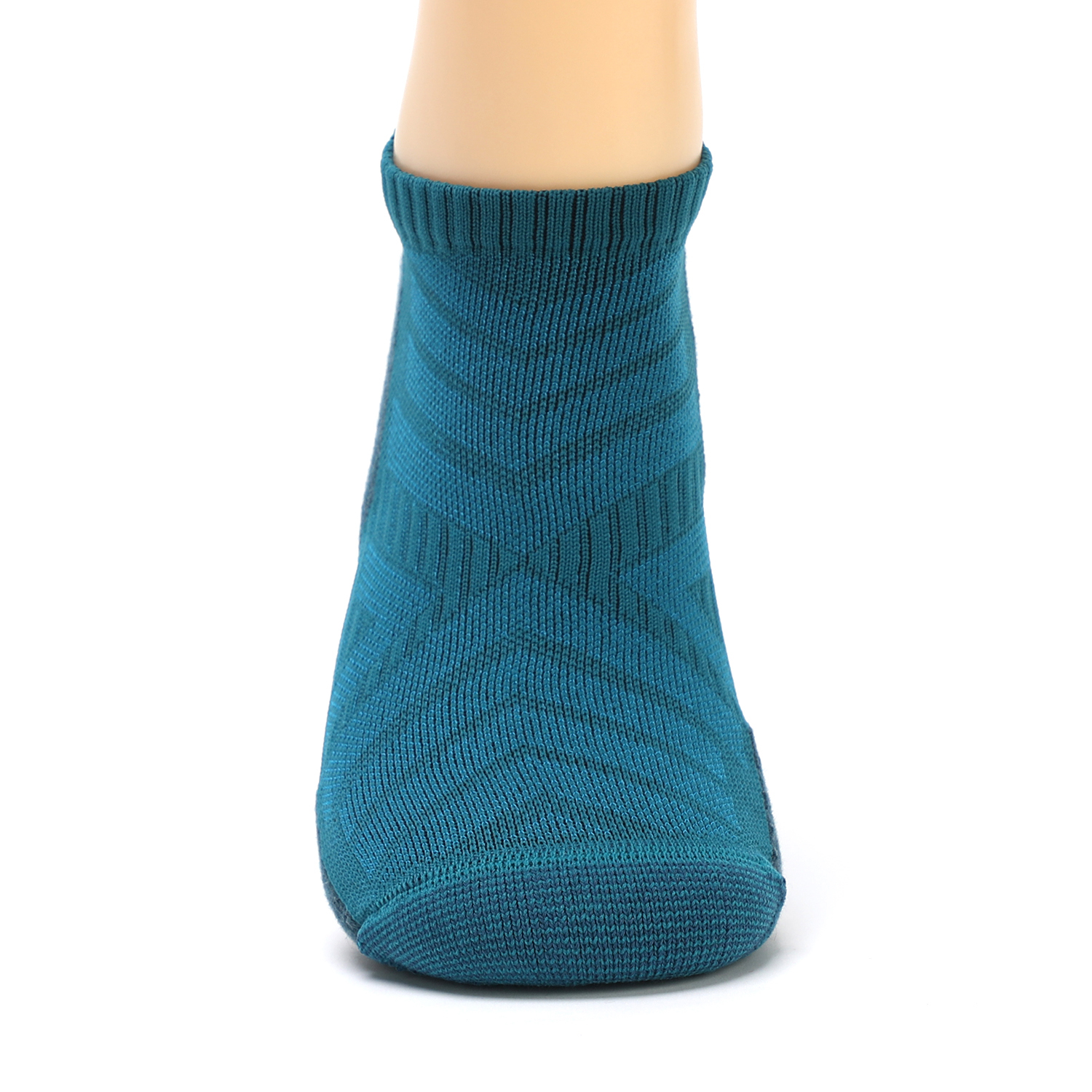 Eco-Friendly and Cozy: Sustainable Wool Socks for a Greener You