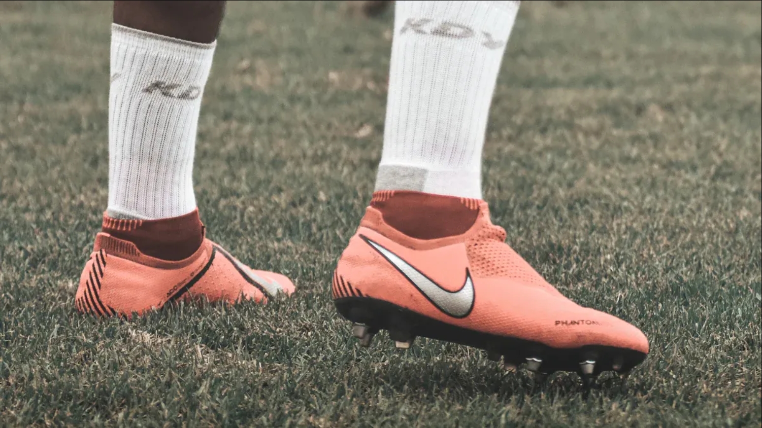 How Should Football Socks Be Worn?