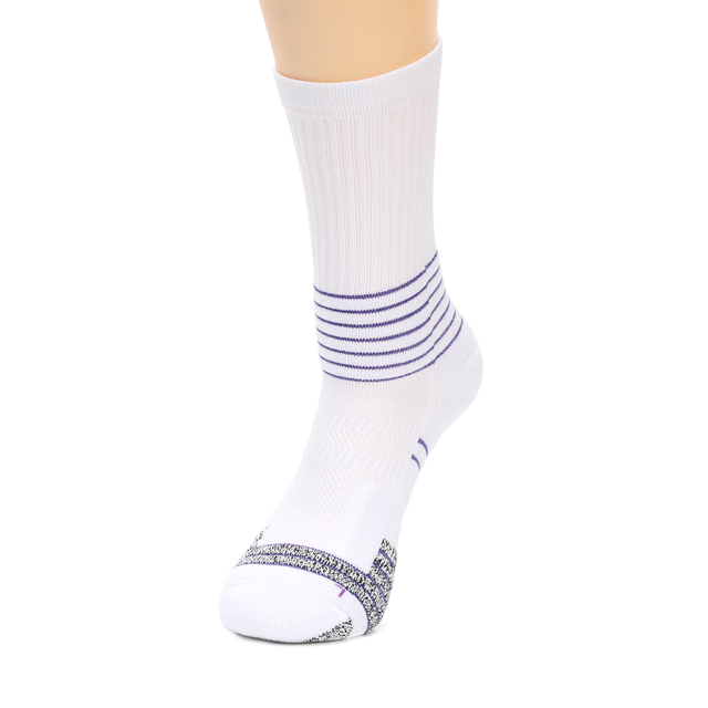 LYCRA® Basketball Socks L45: Elite Comfort and Performance on the Court