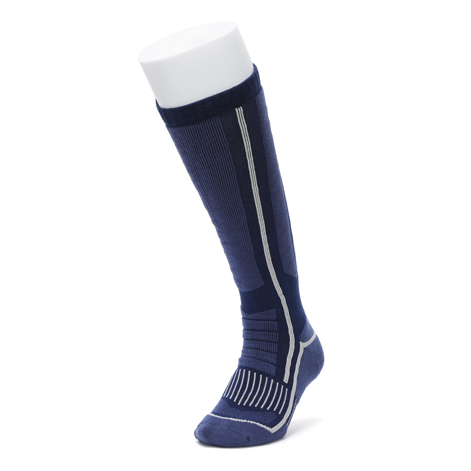 Warmth Without Weight: Lightweight Wool Socks for Cold Winter Days