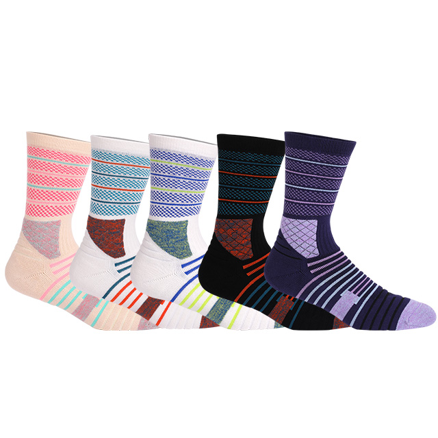 Crew socks fashion trend