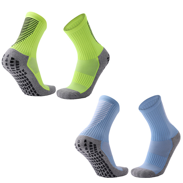 Youth - Oriented Anti - Slip Dotted Football Socks: Comfort and Grip Combined